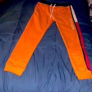 🧡TOMMY HILFIGER JOGGERS/SWEATPANTS🧡